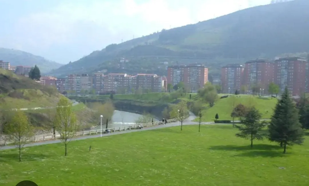 Διαμέρισμα Bonito Apartamento En Zamakola Μπιλμπάο